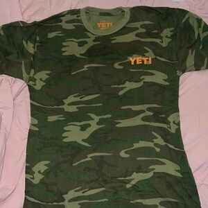 Camo Yeti T-Shirt Size Medium